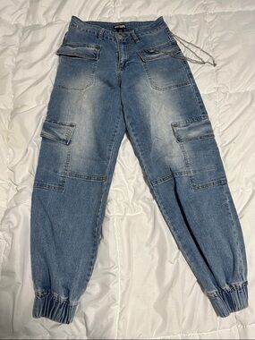 Hot Topic Cargo Jogger Jeans